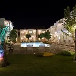 Ξενοδοχείο Hotel Gumusluk 3*