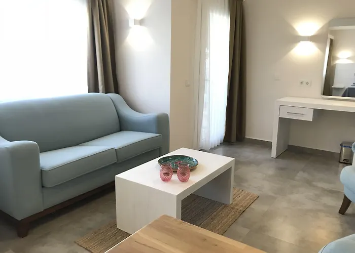 Hotel Gumusluk Hotel 3*