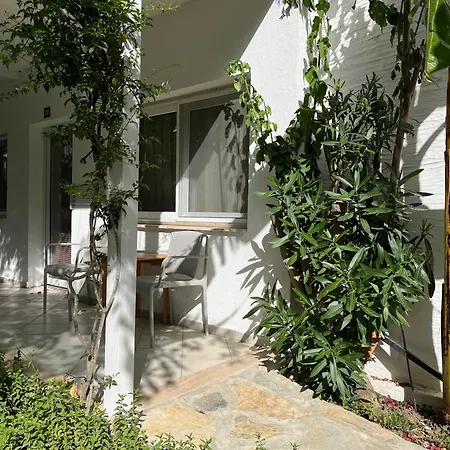 Hotel Gumusluk גומושלוק