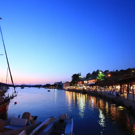 Hotel Gumusluk 3* Gümüşlük