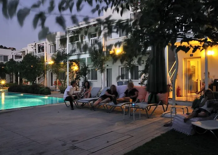 מלון Hotel Gumusluk גומושלוק